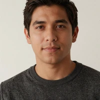 Portrait of Andrés, a small penis men category member sharing his acceptance story